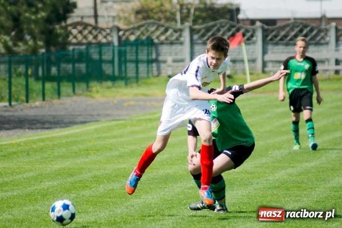 Zdjęcie w galerii na portalu naszraciborz.pl: III liga trampkarzy: LKS Rój górą nad Tworkowem wiadomości z regionu
