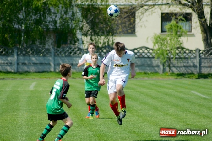 Zdjęcie w galerii na portalu naszraciborz.pl: III liga trampkarzy: LKS Rój górą nad Tworkowem wiadomości z regionu