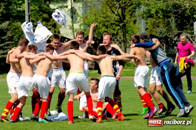 Zdjęcie w galerii na portalu naszraciborz.pl: III liga trampkarzy: LKS Rój górą nad Tworkowem wiadomości z regionu