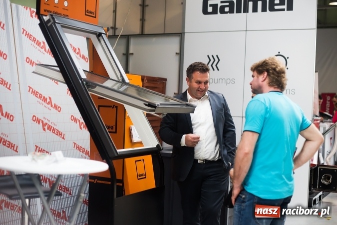 Zdjęcie w galerii na portalu naszraciborz.pl: Zespół Skaner na zakończenie pierwszego dnia targów w Pietrowicach Wielkich wiadomości z regionu