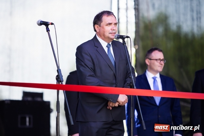 Zdjęcie w galerii na portalu naszraciborz.pl: Zespół Skaner na zakończenie pierwszego dnia targów w Pietrowicach Wielkich wiadomości z regionu