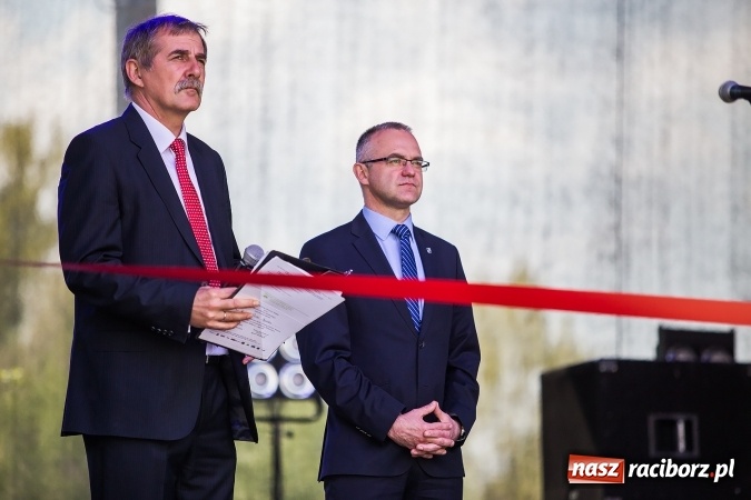 Zdjęcie w galerii na portalu naszraciborz.pl: Zespół Skaner na zakończenie pierwszego dnia targów w Pietrowicach Wielkich wiadomości z regionu