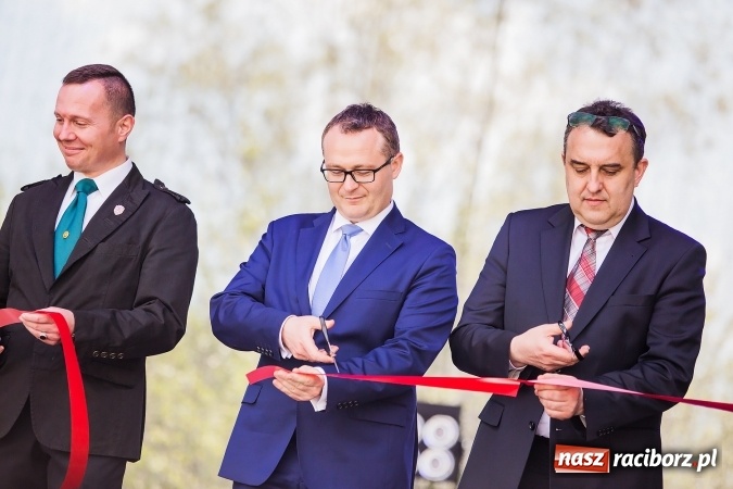 Zdjęcie w galerii na portalu naszraciborz.pl: Zespół Skaner na zakończenie pierwszego dnia targów w Pietrowicach Wielkich wiadomości z regionu