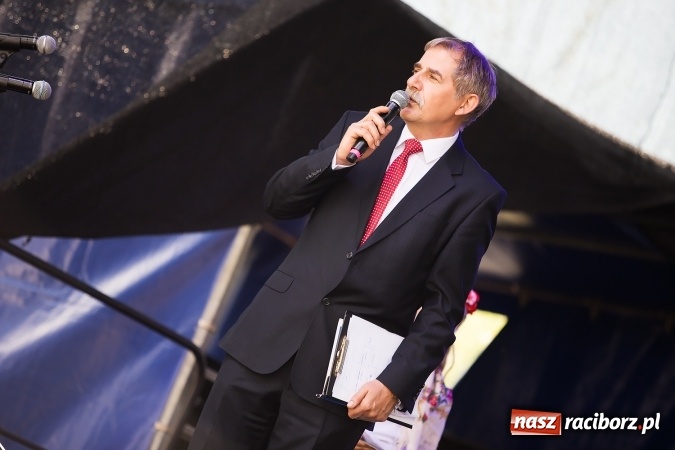 Zdjęcie w galerii na portalu naszraciborz.pl: Zespół Skaner na zakończenie pierwszego dnia targów w Pietrowicach Wielkich wiadomości z regionu