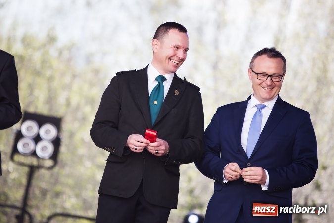 Zdjęcie w galerii na portalu naszraciborz.pl: Zespół Skaner na zakończenie pierwszego dnia targów w Pietrowicach Wielkich wiadomości z regionu