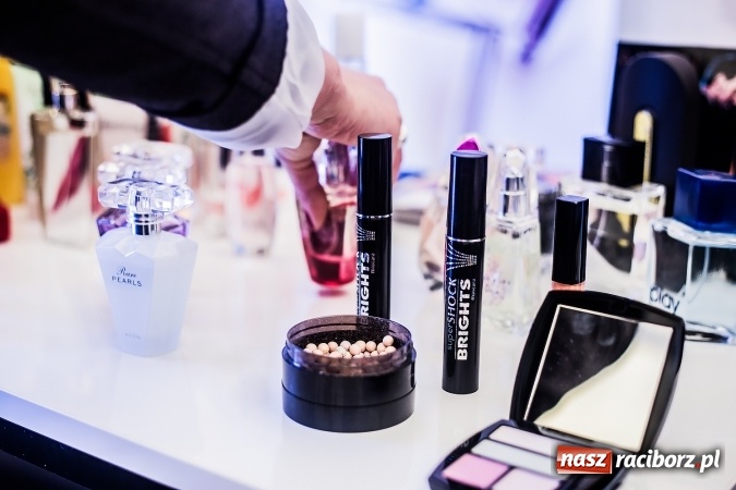 Zdjęcie w galerii na portalu naszraciborz.pl: Zespół Skaner na zakończenie pierwszego dnia targów w Pietrowicach Wielkich wiadomości z regionu