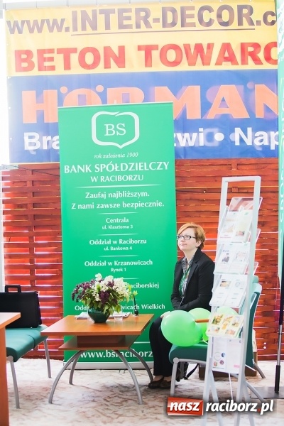 Zdjęcie w galerii na portalu naszraciborz.pl: Zespół Skaner na zakończenie pierwszego dnia targów w Pietrowicach Wielkich wiadomości z regionu