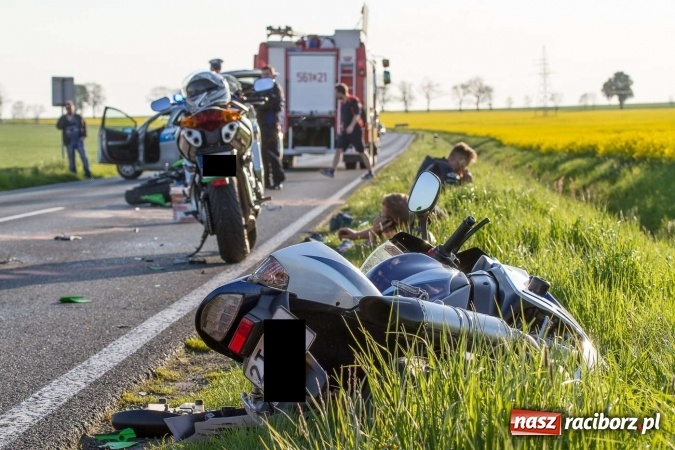 Zdjęcie w galerii na portalu naszraciborz.pl: Zderzenie motocykli na Ocicach - mandat za nieprawidłowe omijanie wiadomości z regionu