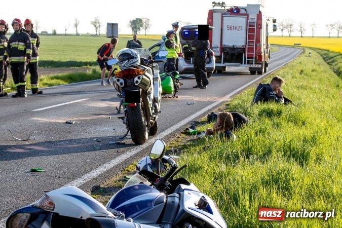 Zdjęcie w galerii na portalu naszraciborz.pl: Zderzenie motocykli na Ocicach - mandat za nieprawidłowe omijanie wiadomości z regionu