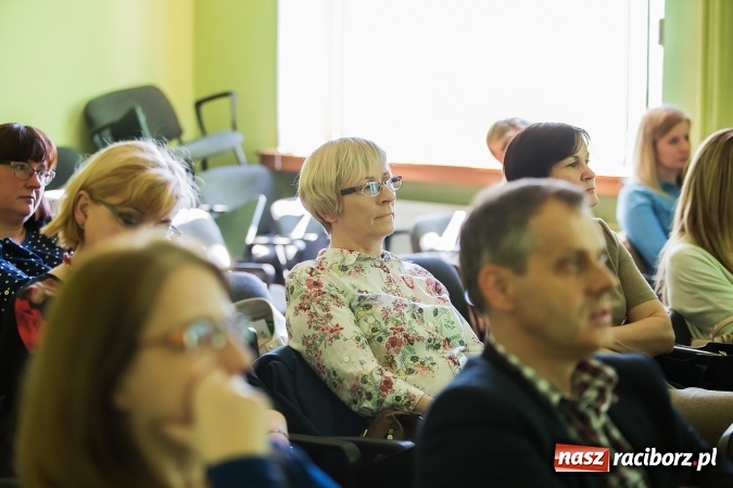 Zdjęcie w galerii na portalu naszraciborz.pl: Odkrywcze podróże – zakończenie warsztatów freinetowskich dla nauczycieli  wiadomości z regionu