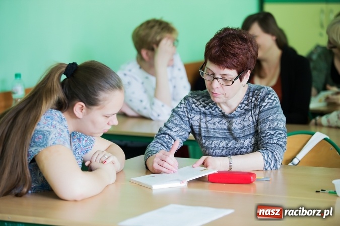 Zdjęcie w galerii na portalu naszraciborz.pl: Odkrywcze podróże – zakończenie warsztatów freinetowskich dla nauczycieli  wiadomości z regionu