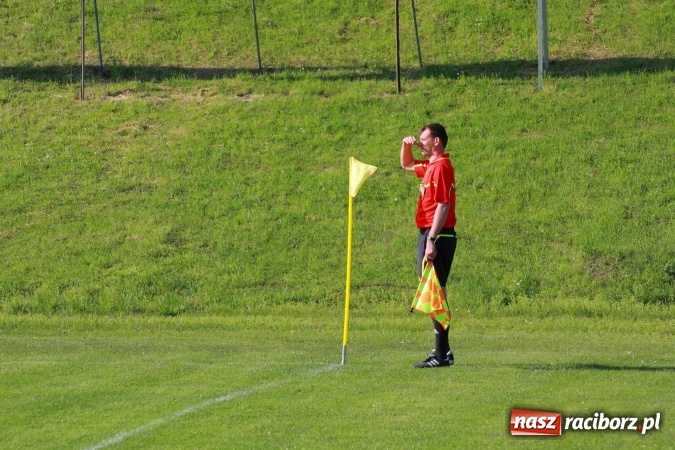 Zdjęcie w galerii na portalu naszraciborz.pl: LKS Krzyżanowice nie sprostał wiceliderowi wiadomości z regionu