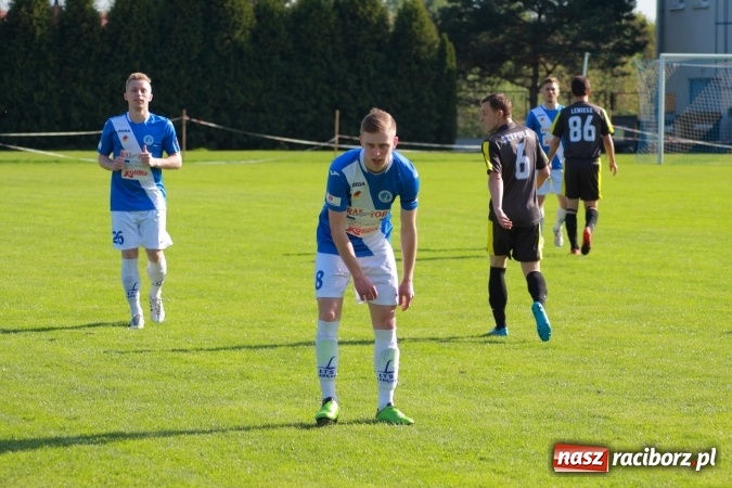 Zdjęcie w galerii na portalu naszraciborz.pl: LKS Krzyżanowice nie sprostał wiceliderowi wiadomości z regionu