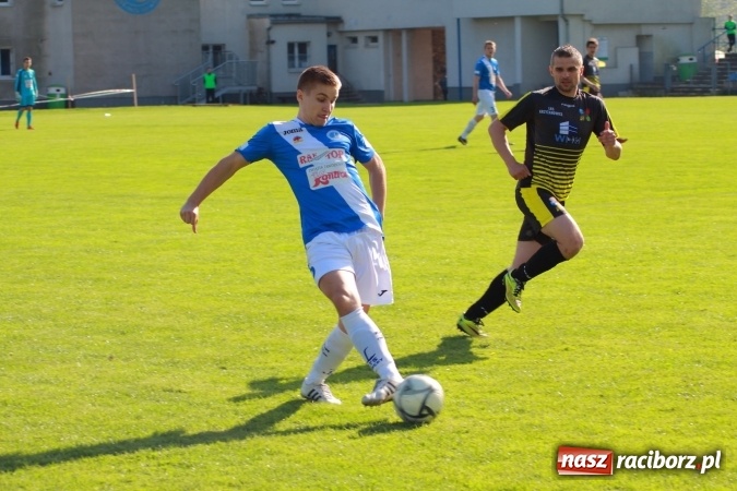 Zdjęcie w galerii na portalu naszraciborz.pl: LKS Krzyżanowice nie sprostał wiceliderowi wiadomości z regionu