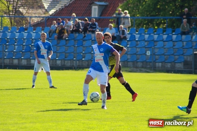 Zdjęcie w galerii na portalu naszraciborz.pl: LKS Krzyżanowice nie sprostał wiceliderowi wiadomości z regionu
