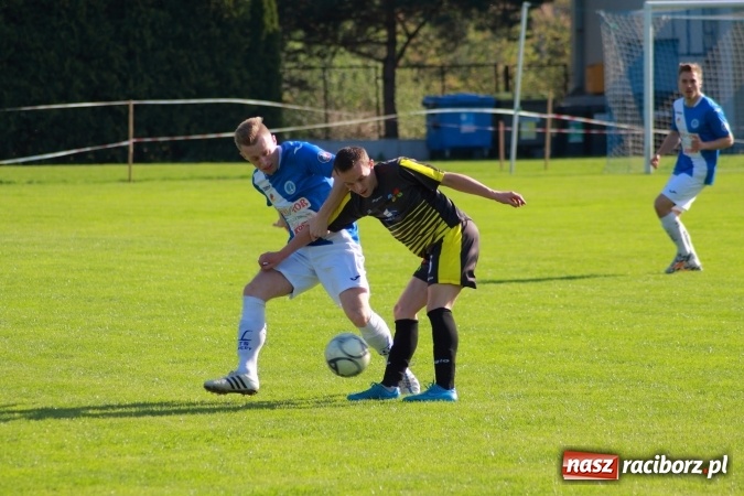 Zdjęcie w galerii na portalu naszraciborz.pl: LKS Krzyżanowice nie sprostał wiceliderowi wiadomości z regionu