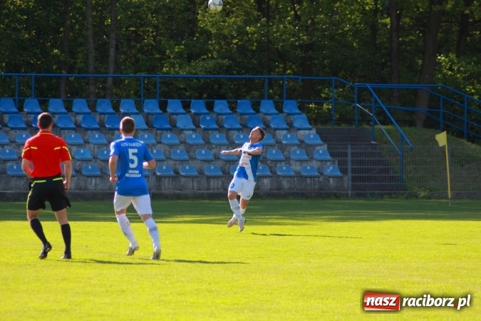 Zdjęcie w galerii na portalu naszraciborz.pl: LKS Krzyżanowice nie sprostał wiceliderowi wiadomości z regionu