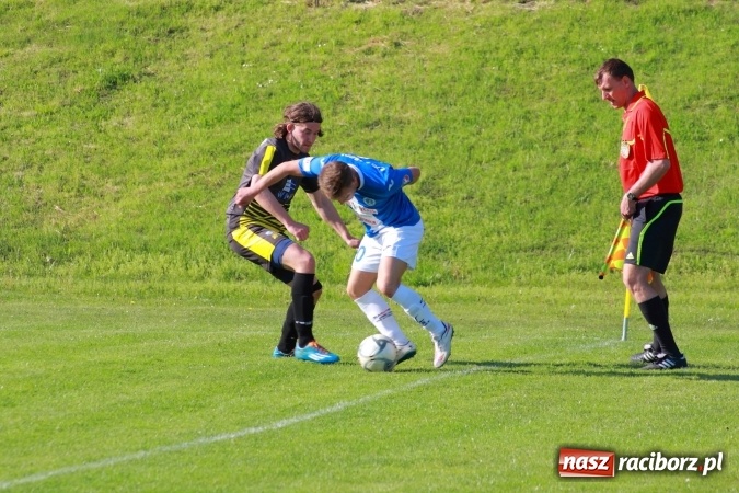 Zdjęcie w galerii na portalu naszraciborz.pl: LKS Krzyżanowice nie sprostał wiceliderowi wiadomości z regionu