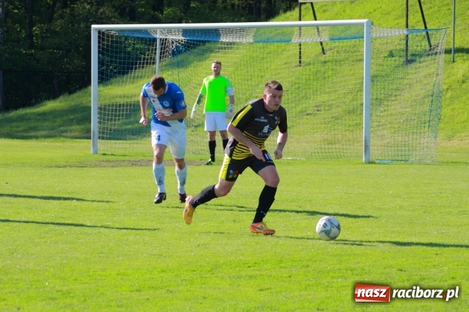 Zdjęcie w galerii na portalu naszraciborz.pl: LKS Krzyżanowice nie sprostał wiceliderowi wiadomości z regionu