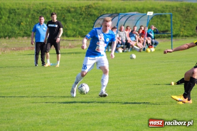 Zdjęcie w galerii na portalu naszraciborz.pl: LKS Krzyżanowice nie sprostał wiceliderowi wiadomości z regionu