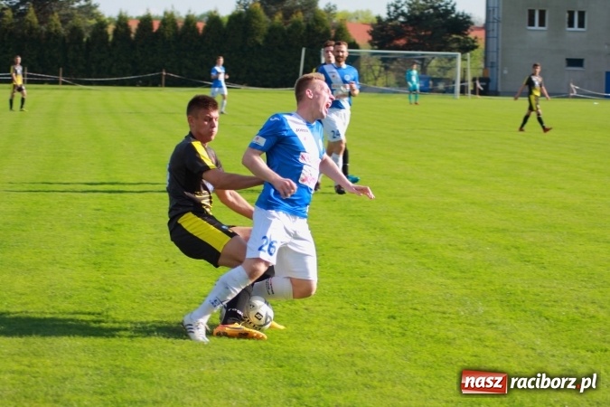 Zdjęcie w galerii na portalu naszraciborz.pl: LKS Krzyżanowice nie sprostał wiceliderowi wiadomości z regionu