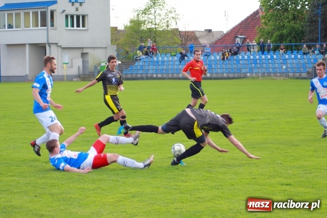 Zdjęcie w galerii na portalu naszraciborz.pl: LKS Krzyżanowice nie sprostał wiceliderowi wiadomości z regionu