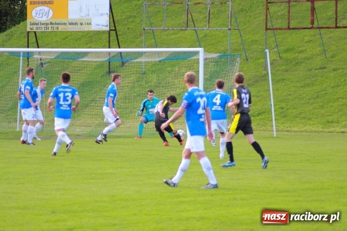 Zdjęcie w galerii na portalu naszraciborz.pl: LKS Krzyżanowice nie sprostał wiceliderowi wiadomości z regionu
