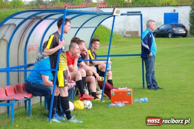 Zdjęcie w galerii na portalu naszraciborz.pl: LKS Krzyżanowice nie sprostał wiceliderowi wiadomości z regionu