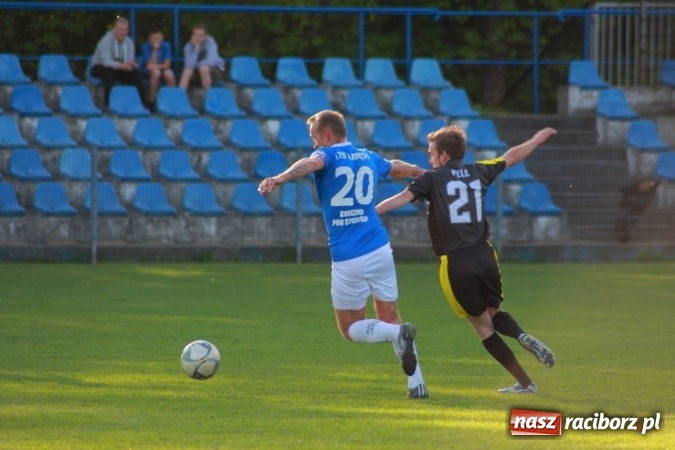 Zdjęcie w galerii na portalu naszraciborz.pl: LKS Krzyżanowice nie sprostał wiceliderowi wiadomości z regionu