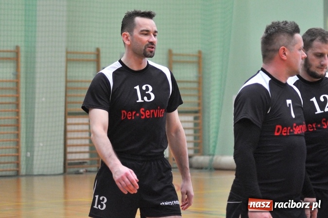 Zdjęcie w galerii na portalu naszraciborz.pl: XIX sezon Raciborskiej Ligi Piłki Siatkowej za nami. Nowiny i KKS Rybnik najlepsze wiadomości z regionu