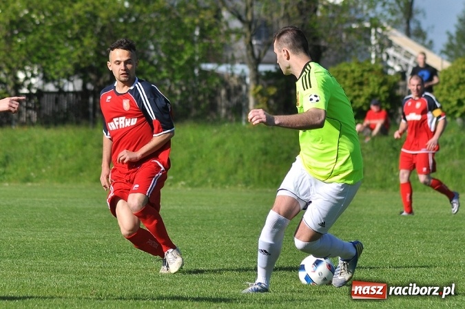 Zdjęcie w galerii na portalu naszraciborz.pl: Rafako uległo Zameczkowi z Czernicy wiadomości z regionu