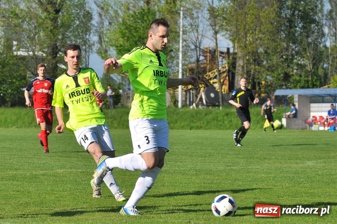 Zdjęcie w galerii na portalu naszraciborz.pl: Rafako uległo Zameczkowi z Czernicy wiadomości z regionu