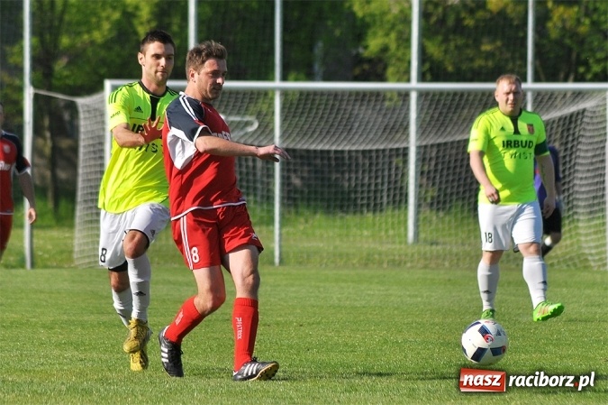 Zdjęcie w galerii na portalu naszraciborz.pl: Rafako uległo Zameczkowi z Czernicy wiadomości z regionu