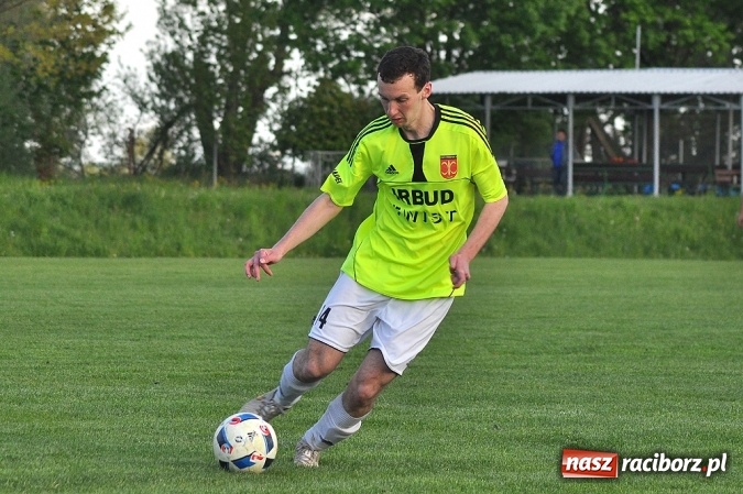 Zdjęcie w galerii na portalu naszraciborz.pl: Rafako uległo Zameczkowi z Czernicy wiadomości z regionu