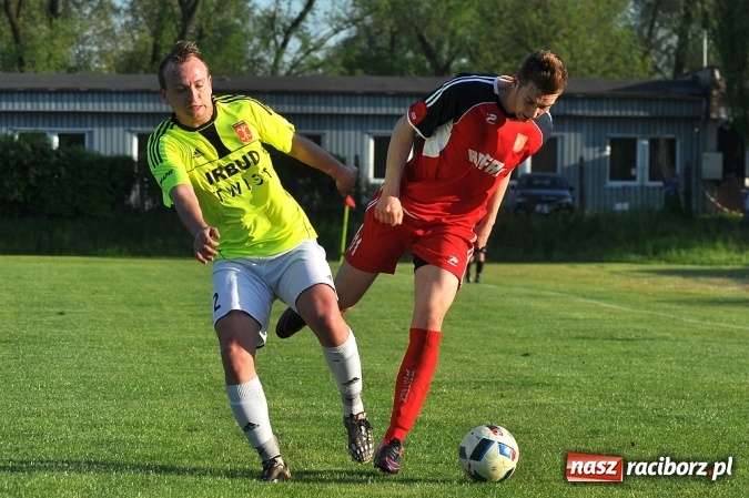 Zdjęcie w galerii na portalu naszraciborz.pl: Rafako uległo Zameczkowi z Czernicy wiadomości z regionu