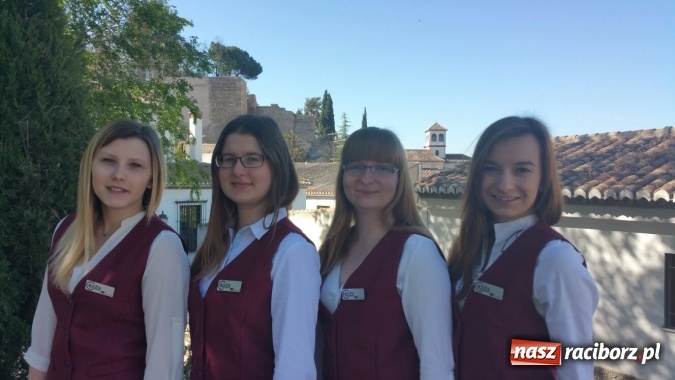 Zdjęcie w galerii na portalu naszraciborz.pl: Technicy hotelarstwa i obsługi turystycznej CKZiU nr 1 na praktykach w Hiszpanii  wiadomości z regionu