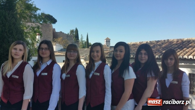 Zdjęcie w galerii na portalu naszraciborz.pl: Technicy hotelarstwa i obsługi turystycznej CKZiU nr 1 na praktykach w Hiszpanii  wiadomości z regionu