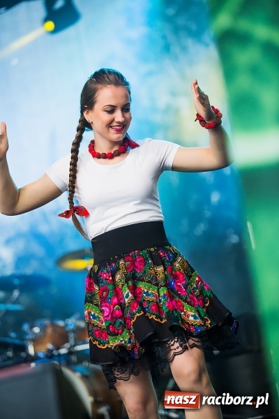 Zdjęcie w galerii na portalu naszraciborz.pl: Szymon Wydra & Carpe Diem zagrał w Pietrowicach Wielkich wiadomości z regionu