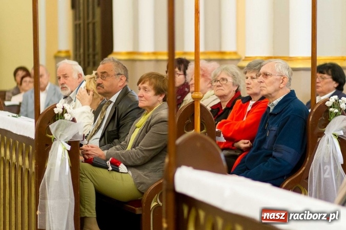Zdjęcie w galerii na portalu naszraciborz.pl: Bandurzystki ze Lwowa zagrały dziś u św. Jana na Ostrogu wiadomości z regionu