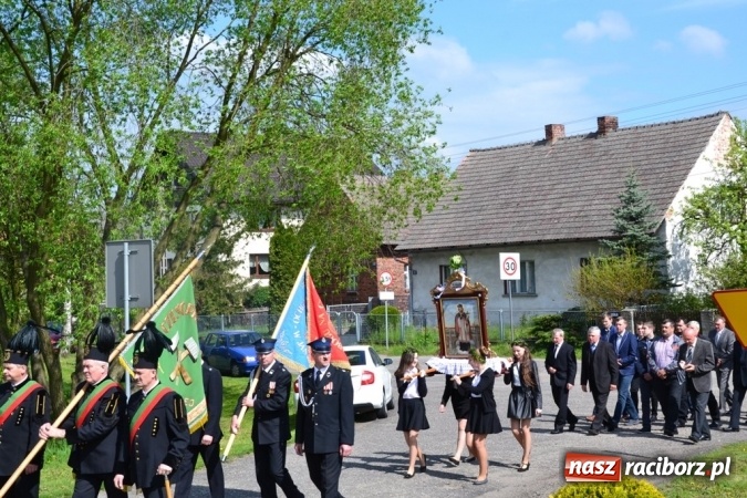 Zdjęcie w galerii na portalu naszraciborz.pl: W Jankowicach odbył się coroczny odpust u świętego Izydora  wiadomości z regionu