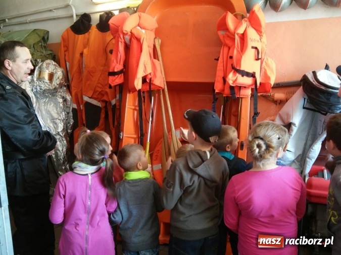 Zdjęcie w galerii na portalu naszraciborz.pl: Ochotnicy z Siedlisk zorganizowali dzień otwarty dla mieszkańców wiadomości z regionu