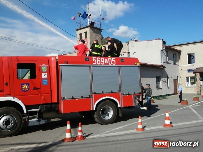 Zdjęcie w galerii na portalu naszraciborz.pl: Ochotnicy z Siedlisk zorganizowali dzień otwarty dla mieszkańców wiadomości z regionu