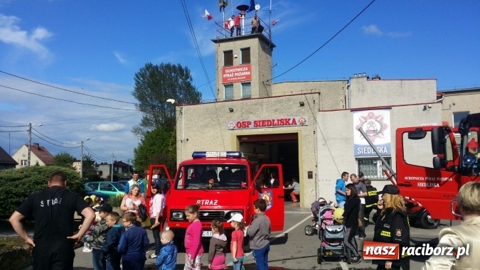 Zdjęcie w galerii na portalu naszraciborz.pl: Ochotnicy z Siedlisk zorganizowali dzień otwarty dla mieszkańców wiadomości z regionu