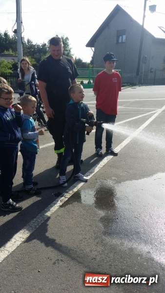 Zdjęcie w galerii na portalu naszraciborz.pl: Ochotnicy z Siedlisk zorganizowali dzień otwarty dla mieszkańców wiadomości z regionu