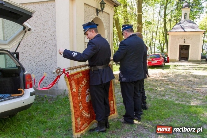 Zdjęcie w galerii na portalu naszraciborz.pl: Strażacy ze Śląska i Opolszczyzny pielgrzymowali do św. Anny  wiadomości z regionu