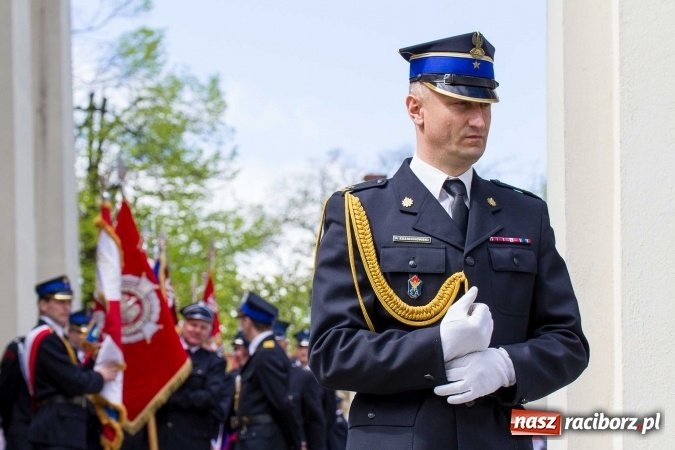 Zdjęcie w galerii na portalu naszraciborz.pl: Strażacy ze Śląska i Opolszczyzny pielgrzymowali do św. Anny  wiadomości z regionu