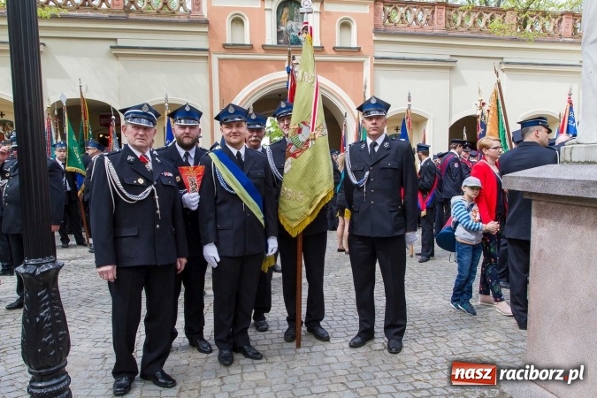 Zdjęcie w galerii na portalu naszraciborz.pl: Strażacy ze Śląska i Opolszczyzny pielgrzymowali do św. Anny  wiadomości z regionu