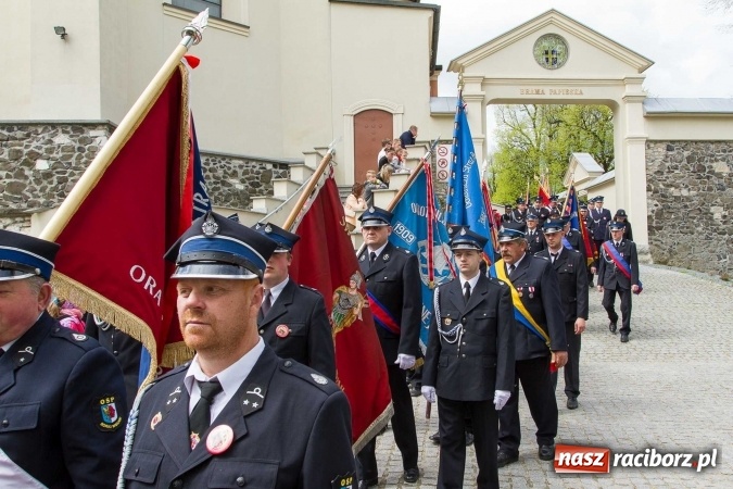 Zdjęcie w galerii na portalu naszraciborz.pl: Strażacy ze Śląska i Opolszczyzny pielgrzymowali do św. Anny  wiadomości z regionu