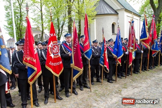 Zdjęcie w galerii na portalu naszraciborz.pl: Strażacy ze Śląska i Opolszczyzny pielgrzymowali do św. Anny  wiadomości z regionu