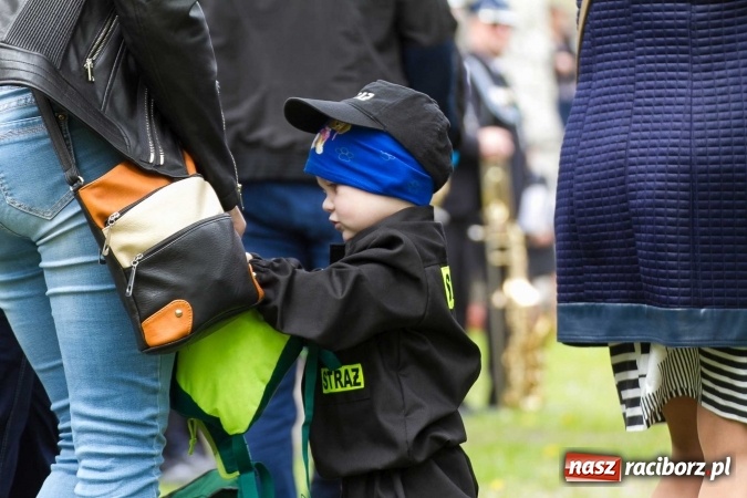 Zdjęcie w galerii na portalu naszraciborz.pl: Strażacy ze Śląska i Opolszczyzny pielgrzymowali do św. Anny  wiadomości z regionu